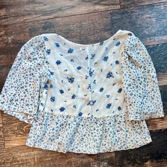 Arizona floral blouse - Picture 3 of 4